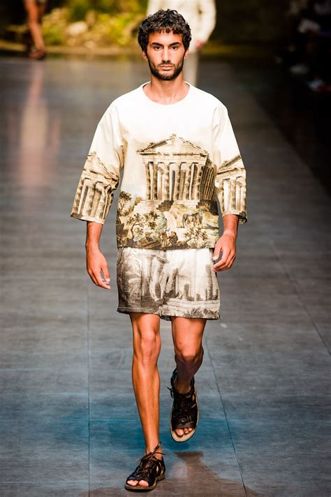 dolce gabbana spring 2014 style.com|Dolce & Gabbana Spring 2014 Men's Collection .